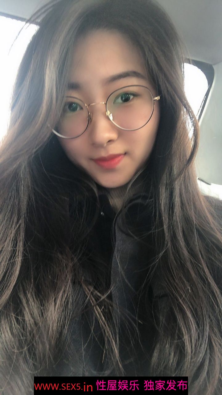 极品的少妇露脸发骚[11P]