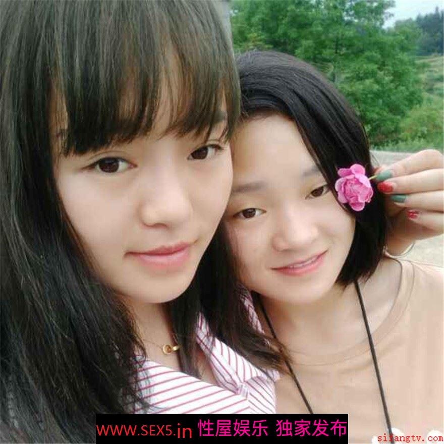 《百度云泄密》下药迷翻公司的美女前台没敢操玩了一下她的B[MP4/982MB]