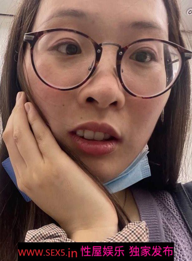 眼镜妹爱口交 [10P]