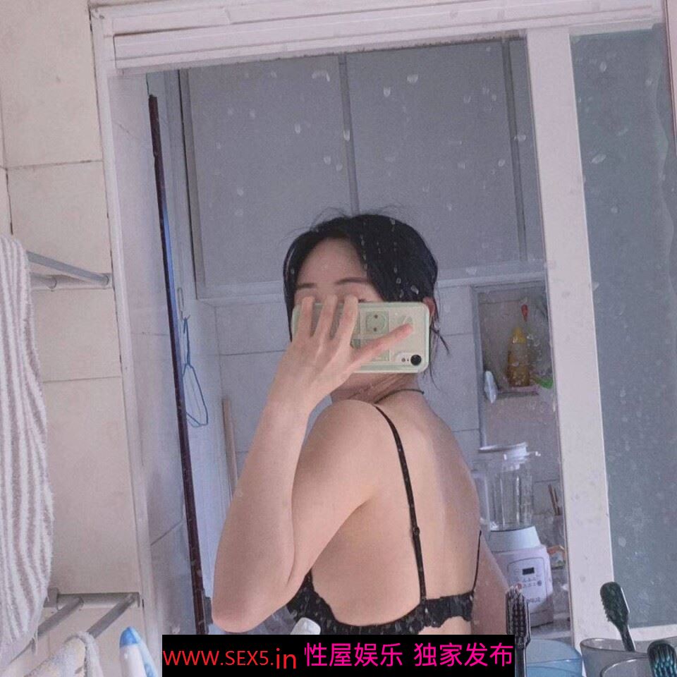 年轻妹子身体最迷人[21P]