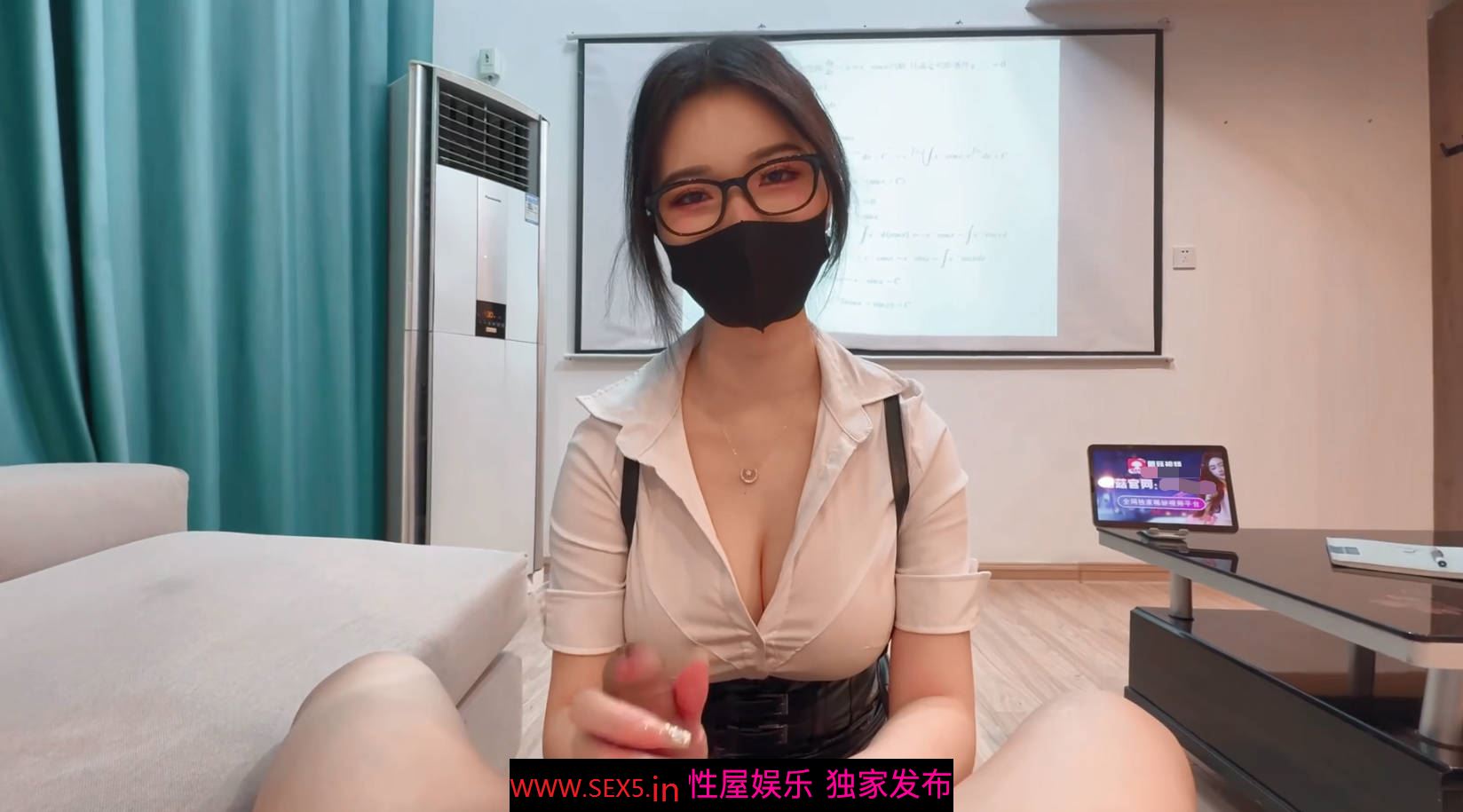 性感眼镜娘物理老师特殊补课服务 超颜值极品御姐女神『狐不妖』反差御姐 征服感爆棚 超极品身材顶宫灌精